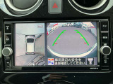 アラウンドビューモニターが、駐車をサポートしてくれますよ!