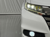 ★LEDヘッドライト搭載★ 白っぽく光る明るく省電力なLEDライト!先進的な白い輝きでフロントフェースを引き締めます☆