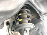 お車を安心してお乗りいただく為には、足回りの定期点検が欠かせません。サービスサポート(有償保証)では無料点検もご提供しており、安心のカーライフをお過ごしいただけるサポート体制が整っています。