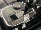 認定中古車 LEDヘッドライト idrive Apple Carplay フルセグ トップビューカメラ 全方位PDC パークアシスト 後退アシスト シートヒーター アイドリングストップ ACC 黒革スポーツシート