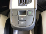 サイドブレーキは、電子制御パーキングブレーキになっています、オートブレーキホールド機能が搭載されています