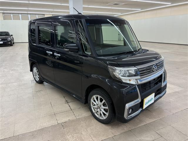 ダイハツ タントカスタム 