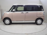 外装に目立つようなキズや凹みはみられず状態良く保たれていますが、中古車なので全くの無キズということはありません。外装の状態につきましては実車にてご確認をお願いします。
