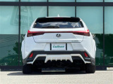 【TRD】トヨタの純正エアロ(ドレスアップパーツ)が装着されています!通常のボディと比べて、迫力のあるフォルムをお楽しみくだ