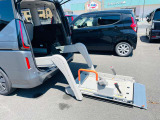 女性の方や初心者の方にも分かりやすくお車のご説明を致します