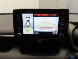 バックモニターを装備しています。車庫入れ時等に車両後方が確認出来るのでとても便利です。