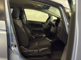 しっかりとサポートしてくれますフロントシート!