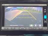 バックモニター付きで、車庫入れやバック時の後方確認をサポート。