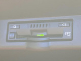 【ETC】高速道路の料金所をストレスなく通過!話題のスポットやサービスエリアに多い「スマートIC」利用時は必須のアイテムです。当店でセットアップを実施、ご納車当日からすぐにご利用いただけます!