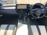 ES 300h Fスポーツ 