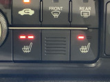 運転席&助手席シートヒーター付で、寒い日も快適です。