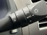 AUTOの位置にセットしておくと、暗くなったら自動でライトの点灯をサポートしてくれます!高速道路でのトンネル通過時など便利です!