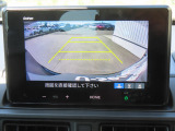 【バックカメラ装備済み】駐車の際の心強い味方!ガイドを見て確認しながら駐車できるので安全です。