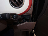 ドリンクホルダーが運転席周りにあり便利です。