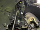 お車を安心してお乗りいただく為には、足回りの定期点検が欠かせません。サービスサポート(有償保証)では無料点検もご提供しており、安心のカーライフをお過ごしいただけるサポート体制が整っています。