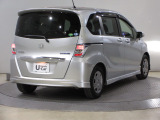 ボディクリーニング後、愛車をピカピカの状態へ保護するコーティング「ブライトパック」がおススメです!水垢がつきにくく、手入れがしやすくなりますよ!いつも愛車をきれいにしておきたい方におススメです。
