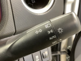 便利なオートライト付です。