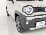 フォグランプ装着車です。暗い夜道の車両前方を明るく照らします