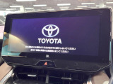 【12.3インチワイドナビ】高級感とインパクトのある大型ワイドナビを装備。各種オーディオ操作はもちろん、横長ワイド画面でのマップ2分割表示など、利便性も高いナビです♪