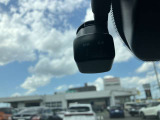 ドライブレコーダー◆万一、事故に遭遇した時など、品質の高い映像と音声で運転の記録をしてくれます。今の時代必需品です☆