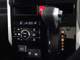 電動パーキングブレーキ・ブレーキホールドを装備してます。ホールド機能は信号待ちが多い一般道で疲労軽減になり、大好評です!