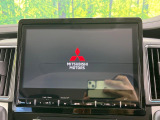 【純正10インチナビ】人気の純正ナビを装備。オーディオ機能も充実しており、Bluetooth接続すればお持ちのスマホやMP3プレイヤーの音楽を再生可能!毎日の運転がさらに楽しくなります!!