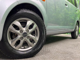 【アルミホイール】外観にマッチしたアルミホイールを装着しております。各種アルミホイールや、スタッドレスタイヤも取扱いしております。是非ご相談ください♪