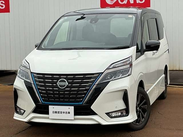 セレナ 1.2 e-POWER ハイウェイスターV アーバンクロム 