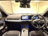 ☆センターパネルを運転席側に僅かに傾けたBMW独特のインパネ☆【駆け抜ける歓び】はここからもスタートしております☆