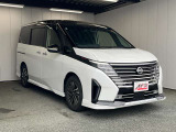 普通車は「サービスカーエムズ 本店」、軽自動車は「サービスカーエムズ 交差店」からお探し頂けます。