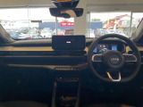 ご覧いただきありがとうございます。当店はショールーム内と屋外展示場に選りすぐりのFIAT・ABARTH・Alfaromeoの正規認定中古車を展示しており、在庫車両はできる限り多く撮影、掲載してご案内しております。