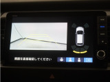 バックカメラ搭載です!車庫入れが苦手な人はもちろん、車両感覚に自信がある人にもお勧めです!見えない箇所が見えるようになるので、低い障害物や隠れてしまっている子供の存在等にも気付く事が出来ます。