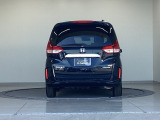 現車を確認できる方へ販売いたします。当社サービススタッフにて純正部品を使い点検整備を実施し、その後、ご納車させていただきますのでご安心してご利用いただけます。