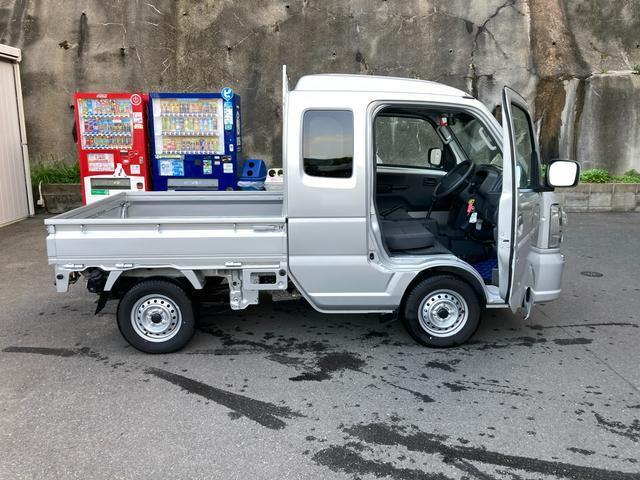 スズキ キャリイ スーパーキャリイ X 3方開 の中古車詳細 (1,000km