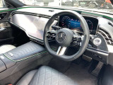 メルセデス・ベンツ車は、妥協を許さない常に高水準の技術と品質をもって製造されており、いつもでも変わらぬ価値を提供いたしております。