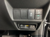 いまや快適なカーライフに欠かせないETCが付いています。