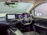 とっても視界が広くて、女性も運転しやすいお車になっております。