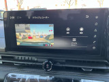 流行りのドライブレコーダー付きのお車です!万が一の時も安心ですね!!