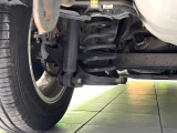お車を安心してお乗りいただく為には、足回りの定期点検が欠かせません。サービスサポート(有償保証)では無料点検もご提供しており、安心のカーライフをお過ごしいただけるサポート体制が整っています。