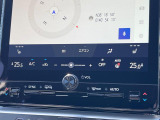 【シートヒーター】寒い日に重宝するシートヒーター!エアコンより早く温まってくれるので寒がりの人も安心ですね♪エアコンの温風は乾燥するから苦手、という方にもをおすすめです。