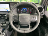 【ステアリングスイッチ】運転中、前方から目線をそらすことなく、オーディオ等の操作が可能な便利機能!安心&快適なドライブを演出してくれます♪