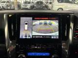パノラミックビューモニター(全周囲モニター)です☆おクルマを空から見たように表示します。