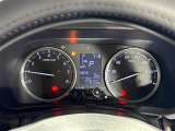 【スピードメーター】メーターがシンプルで見やすく運転しやすいですね!
