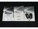 キーを取り出さずにドアを施錠&解錠。クルマの始動も可能です。