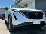 LEDヘッドライトです。高い視認性や省電力で車への負担が少なく、長寿命で交換の手間が少なくなりメリットがいっぱいあります。