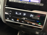 より快適にドライブを過ごして頂ける様に簡単に調整ができるオートエアコンを装備しております!ワンタッチですのでどなたでも簡単に操作できます!室内はこれでいつでも快適に保たれます。