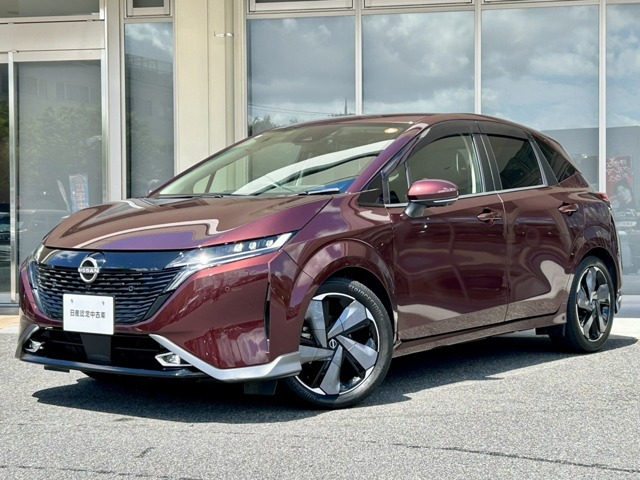 ノートオーラ 1.2 G FOUR レザーエディション 4WD