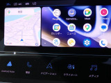 TFTタッチパネルを使ったインターフェースで、様々な車両情報を表示コントロール。スイッチ類を増やさずに多機能化が可能になりました。純正コネクテッドナビは常に最新の情報を表示。マップデーターの更新作業など