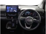 見通しのよいすっきりとした視界で、誰でも運転しやすいです。運転のしやすさは疲れにくさにも繋がりますよ♪