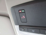 SOSコール搭載車です。スイッチによる任意起動とエアバッグが作動による自動起動で、緊急通報が可能です。(別途、有料申し込み)